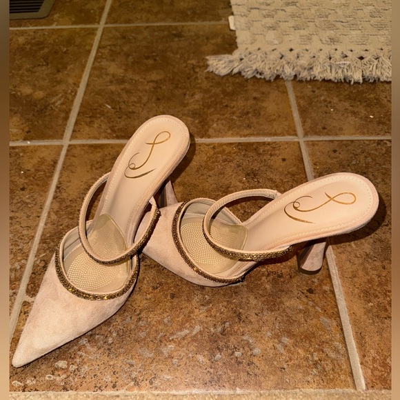 Sam Edelman Pump - Picture 1 of 8
